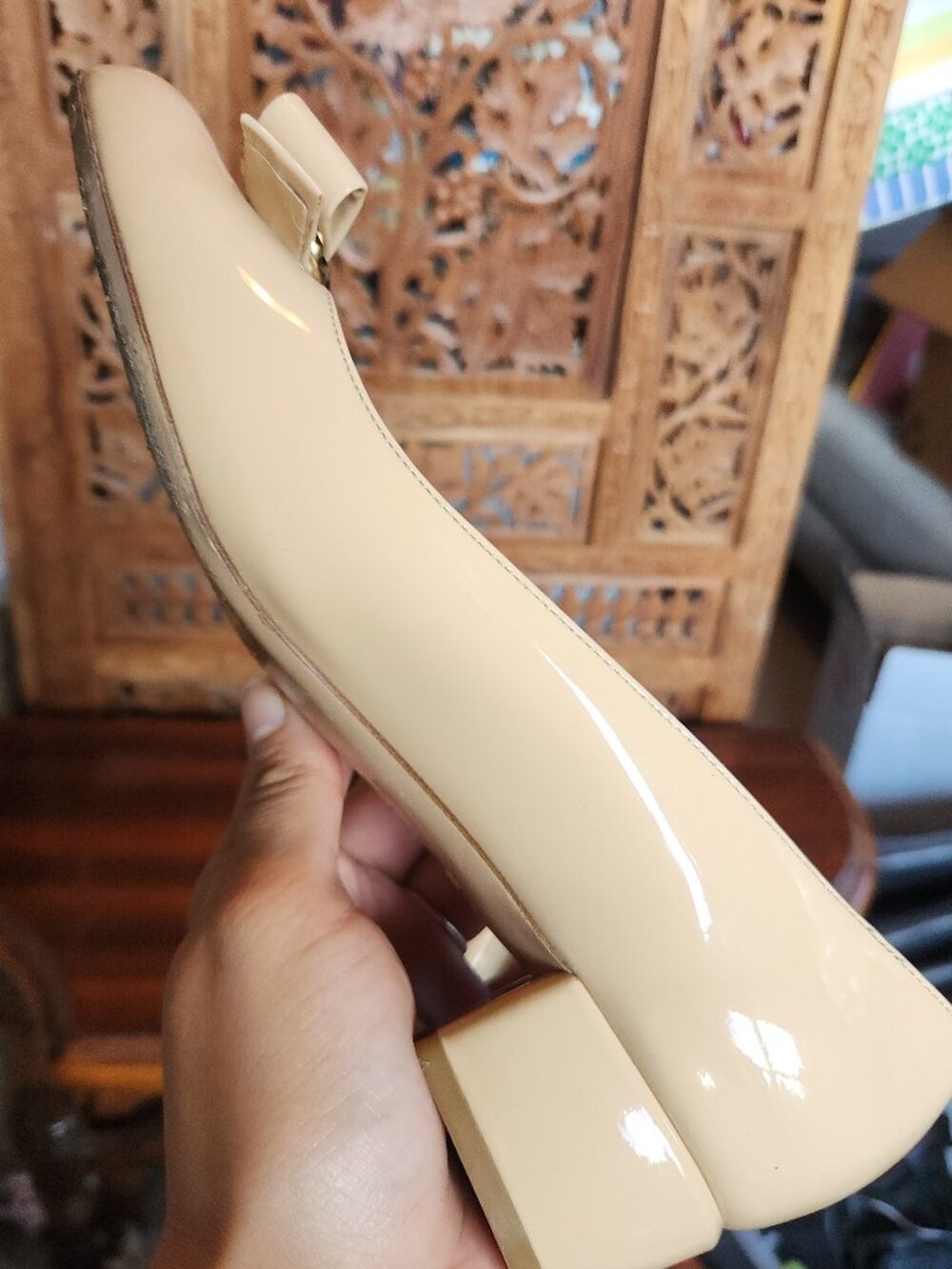 Salvatore Ferragamo Vara Pump in New Bisque (Nude) Leather - Picture 10 of 16